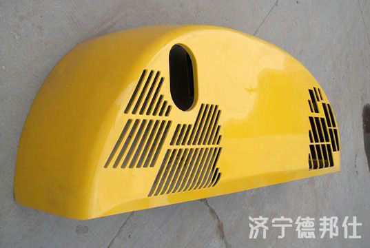 點(diǎn)擊查看詳細(xì)信息<br>標(biāo)題：PC60-7發(fā)動(dòng)機(jī)護(hù)罩 閱讀次數(shù)：1097